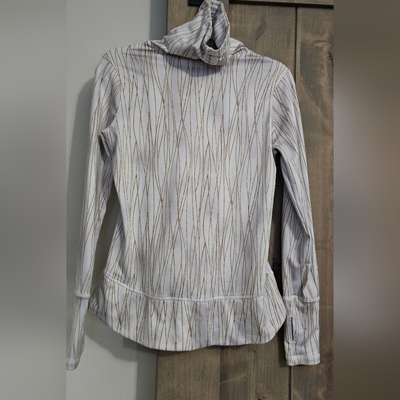 CALIA by Carrie Underwood WarmPullover Entwined Smooth Silver.Sweatshirt. Size S - Picture 9 of 12